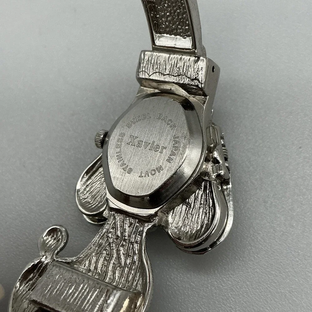 Xavier Womens Watch 27mm White Dial Silver Tone Dog Bangle Crystals New Battery